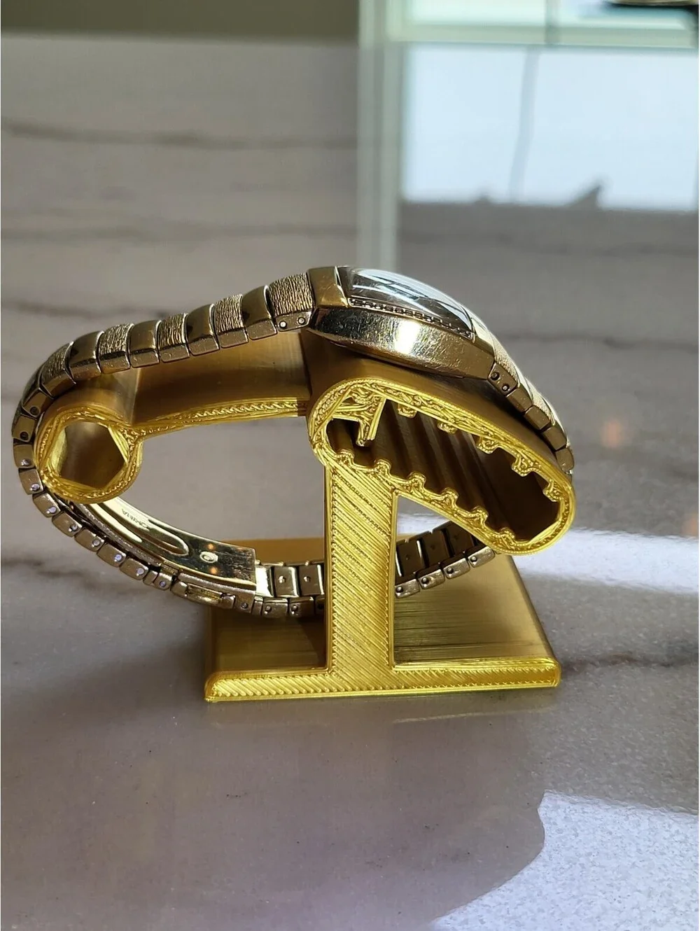 Elgin Womens GoldTone Dress Watch Crystal Bracelet Quartz Analog EG354 Works EUC
